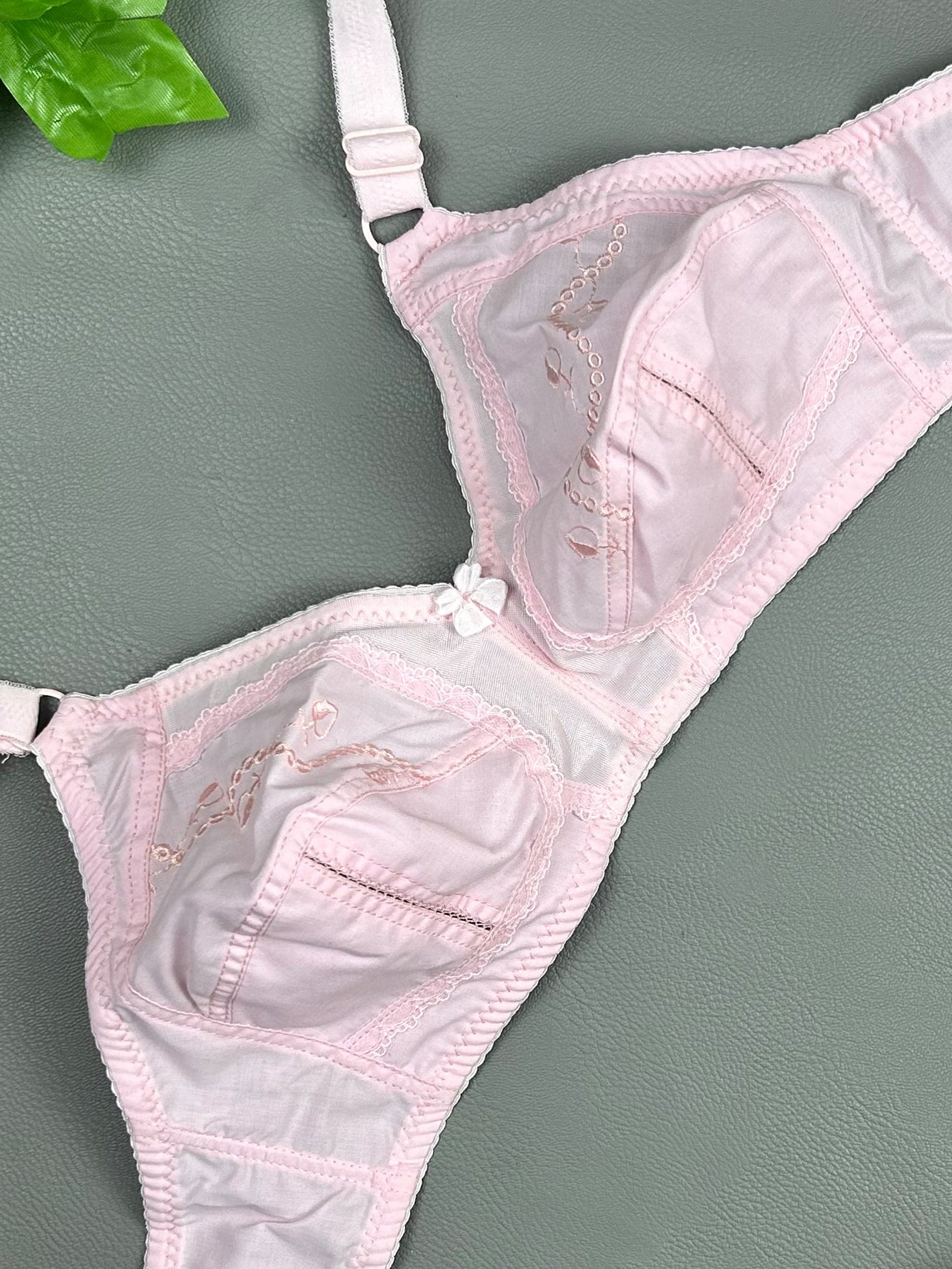 Pink Non-Padded Bra For Women FG LB07